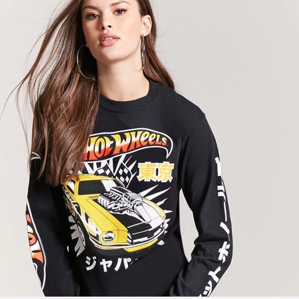 FOREVER 21 HOTWHEELS BLACK LONGSLEEVE SHIRT